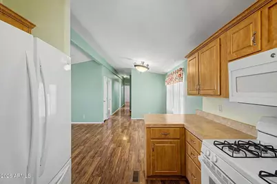 10955 N 79th Avenue #53, Peoria, AZ 85345 - Photo 17