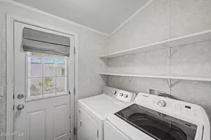 10955 N 79th Ave, Peoria, AZ 85345 - Photo 29