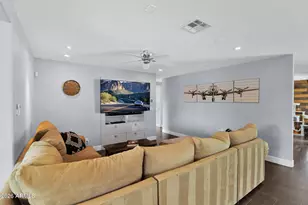2502 E North Ln, Phoenix, AZ 85028 - Photo 9