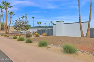 2502 E North Ln, Phoenix, AZ 85028 - Photo 39
