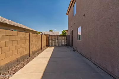 22348 N Braden Road, Maricopa, AZ 85138 - Photo 37