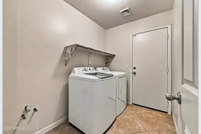 22348 N Braden Road, Maricopa, AZ 85138 - Photo 19