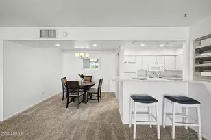 425 S Parkcrest Dr, Mesa, AZ 85206 - Photo 11