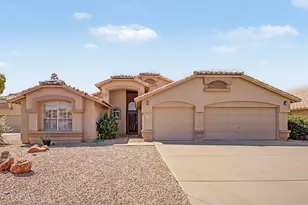 451 W Mendoza Cir, Mesa, AZ 85210 - Photo 1