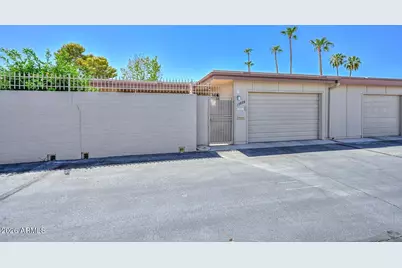 10888 W Emerald Drive, Sun City, AZ 85351 - Photo 23
