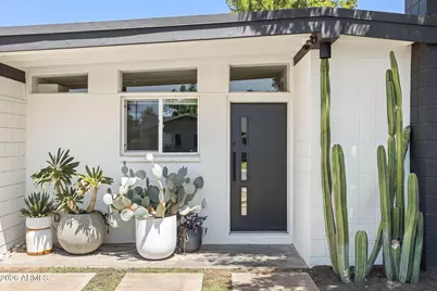 3402 E Sells Drive, Phoenix, AZ 85018 - Photo 1