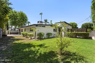 3402 E Sells Dr, Phoenix, AZ 85018 - Photo 27