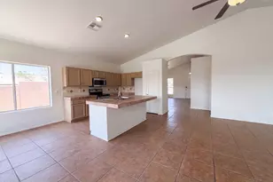 3549 E Rocky Slope Dr, Phoenix, AZ 85044 - Photo 9