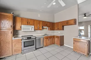 401 E Oraibi Dr, Phoenix, AZ 85024 - Photo 5