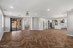 23306 N 40th Pl, Phoenix, AZ 85050 - Photo 13