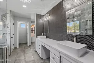 23306 N 40th Pl, Phoenix, AZ 85050 - Photo 27