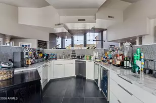 2106 E Kaler Dr, Phoenix, AZ 85016 - Photo 25