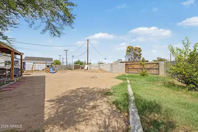 2529 N 40th Avenue, Phoenix, AZ 85009 - Photo 25