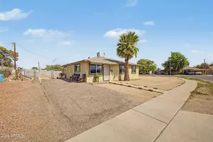 2529 N 40th Ave, Phoenix, AZ 85009 - Photo 3