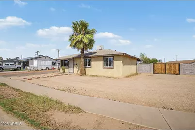 2529 N 40th Avenue, Phoenix, AZ 85009 - Photo 1