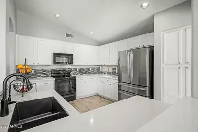 6922 W Monona Drive, Glendale, AZ 85308 - Photo 17