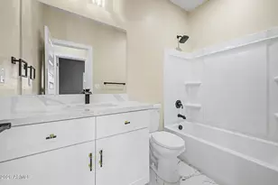 9889 W Heather Dr, Arizona City, AZ 85123 - Photo 23