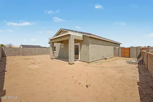 9889 W Heather Dr, Arizona City, AZ 85123 - Photo 27