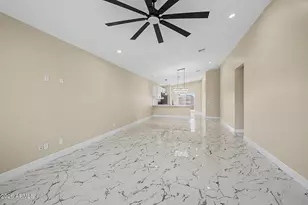9889 W Heather Dr, Arizona City, AZ 85123 - Photo 7