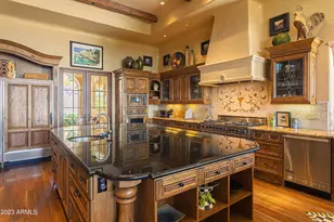 4836 E White Gates Dr, Phoenix, AZ 85018 - Photo 43