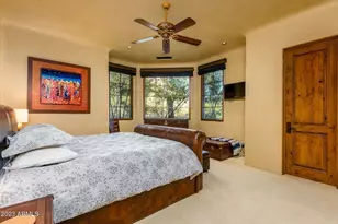 4836 E White Gates Dr, Phoenix, AZ 85018 - Photo 59