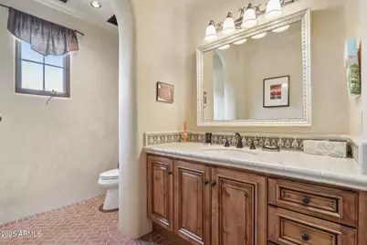 4836 E White Gates Drive, Phoenix, AZ 85018 - Photo 73