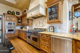 4836 E White Gates Dr, Phoenix, AZ 85018 - Photo 41