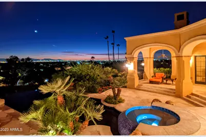4836 E White Gates Drive, Phoenix, AZ 85018 - Photo 9