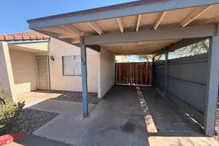 6527 N 67th Ave, Glendale, AZ 85301 - Photo 1