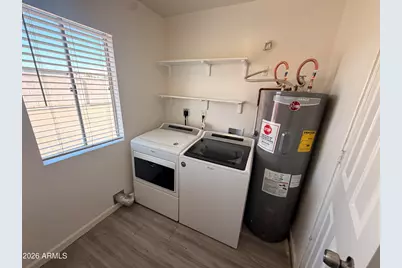 6527 N 67th Avenue #102, Glendale, AZ 85301 - Photo 7