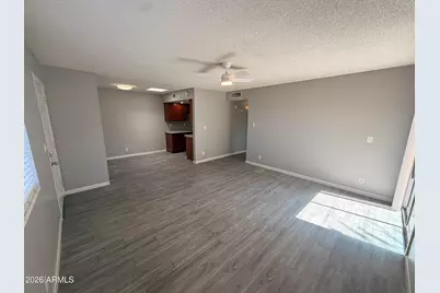 6527 N 67th Avenue #102, Glendale, AZ 85301 - Photo 3