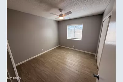 6527 N 67th Avenue #102, Glendale, AZ 85301 - Photo 9