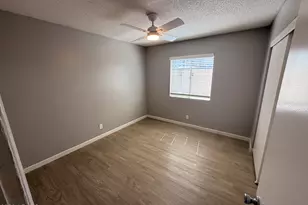 6527 N 67th Ave, Glendale, AZ 85301 - Photo 9