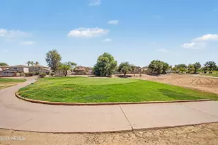 1531 E Black Diamond Dr, Gilbert, AZ 85296 - Photo 13