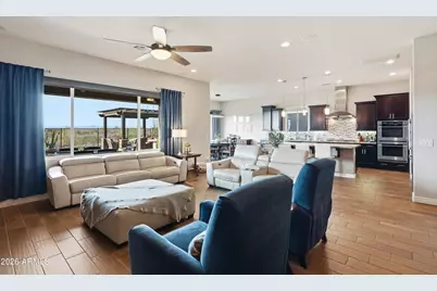 9998 W White Feather Lane, Peoria, AZ 85383 - Photo 5