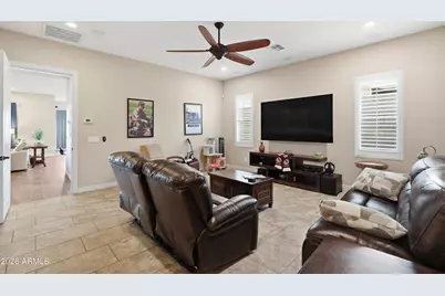 9998 W White Feather Lane, Peoria, AZ 85383 - Photo 35