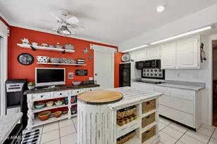 9701 W Briarwood Cir N, Sun City, AZ 85351 - Photo 7