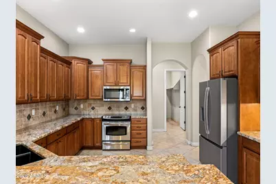 6528 N 171st Lane, Waddell, AZ 85355 - Photo 15