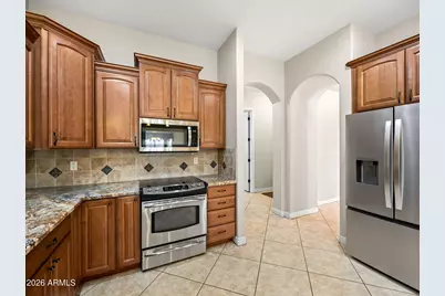 6528 N 171st Lane, Waddell, AZ 85355 - Photo 19