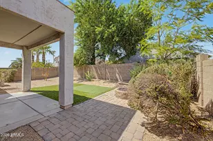 6526 W Oraibi Dr, Glendale, AZ 85308 - Photo 35