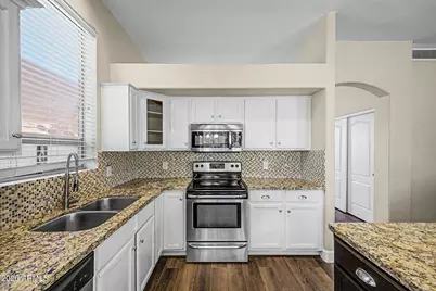 6526 W Oraibi Drive, Glendale, AZ 85308 - Photo 17