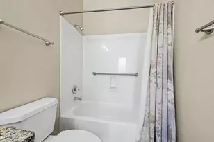 6526 W Oraibi Dr, Glendale, AZ 85308 - Photo 29