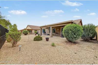 137 S Hancock Trail, Casa Grande, AZ 85194 - Photo 19