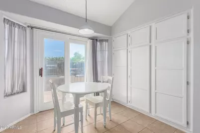 7961 E Joshua Tree Lane, Scottsdale, AZ 85250 - Photo 17