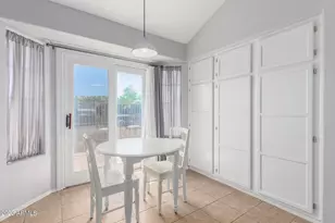 7961 E Joshua Tree Ln, Scottsdale, AZ 85250 - Photo 17