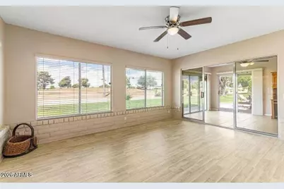 18226 N 104th Avenue, Sun City, AZ 85373 - Photo 11