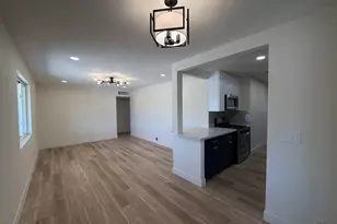 845 N Las Palmas Dr, Goodyear, AZ 85338 - Photo 5