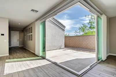 2004 E Park View Lane, Phoenix, AZ 85024 - Photo 15