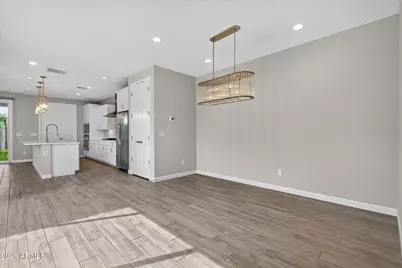 2004 E Park View Lane, Phoenix, AZ 85024 - Photo 7