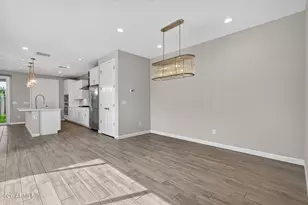 2004 E Park View Ln, Phoenix, AZ 85024 - Photo 7